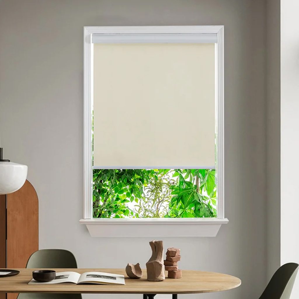 Stores Enrouleurs Sur Mesure Thermiques & Imperméables avec Coffre - Teinte Beige