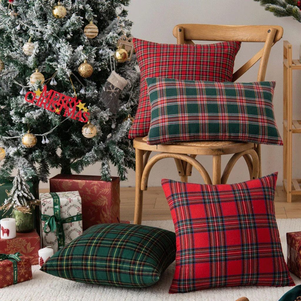 Housse d’oreiller à carreaux de buffle de Noël ，Noël flocons de neige Tartan Taie d’oreiller, Housse de coussin d’hiver, Housse lombaire, 1 pièces
